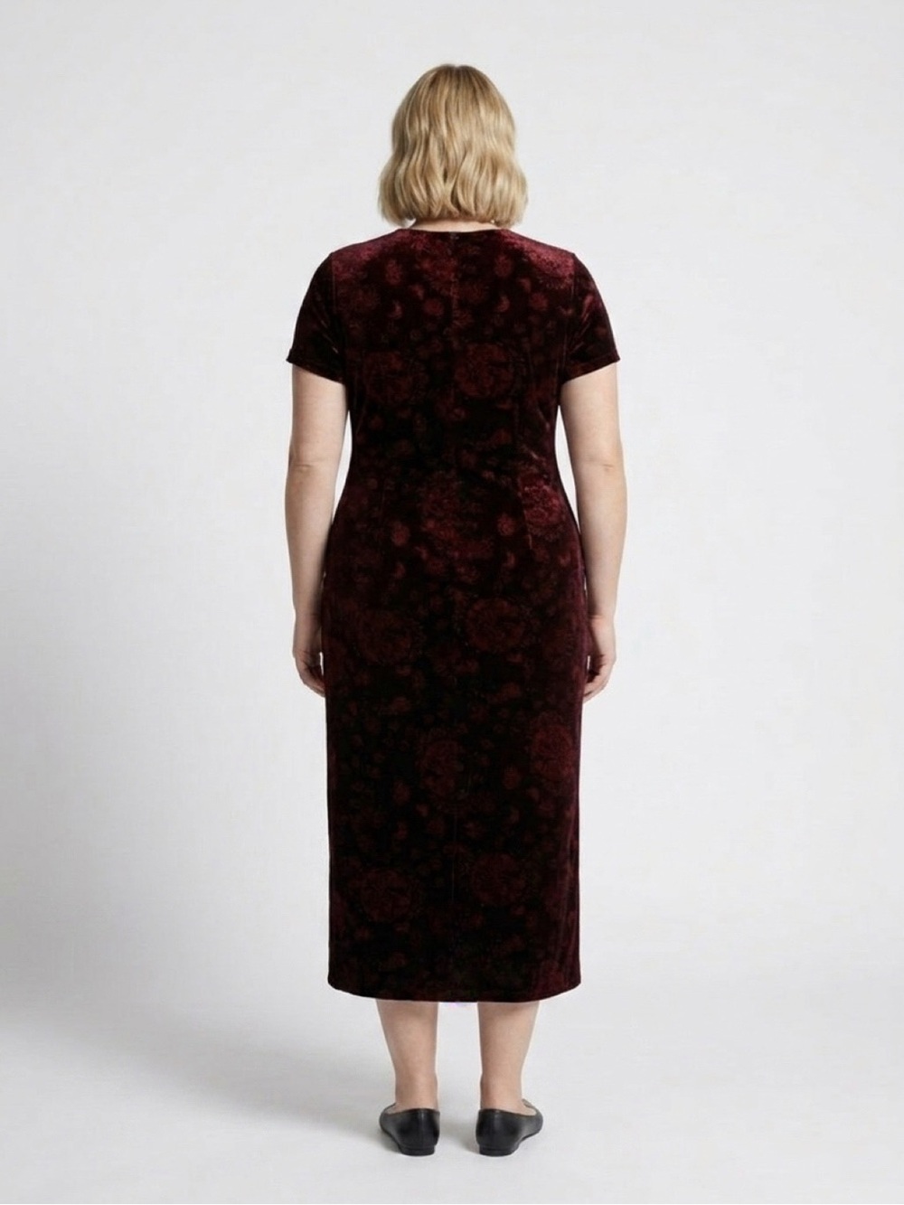 Sheri Martin Velvet Maxi Dress in Deep Burgundy Floral - Picture 2 of 4